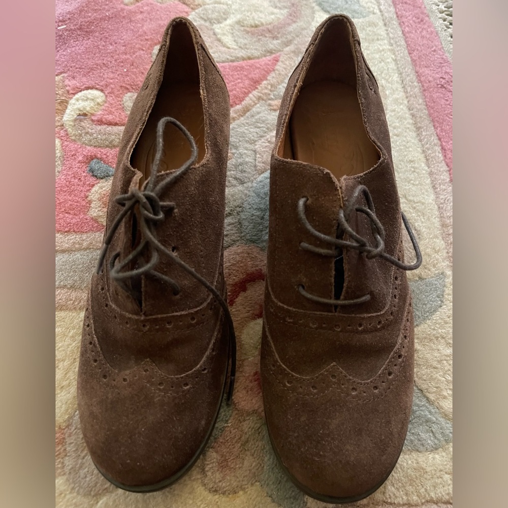 Women's Born Shoes Brown Leather
Suede Wingtip Oxford Brogues Round Toe Sz 8/39